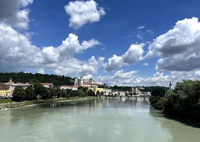 Schoene In * Passau